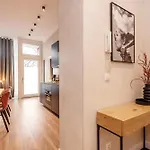 Trendy At Ostkreuz Apartmán